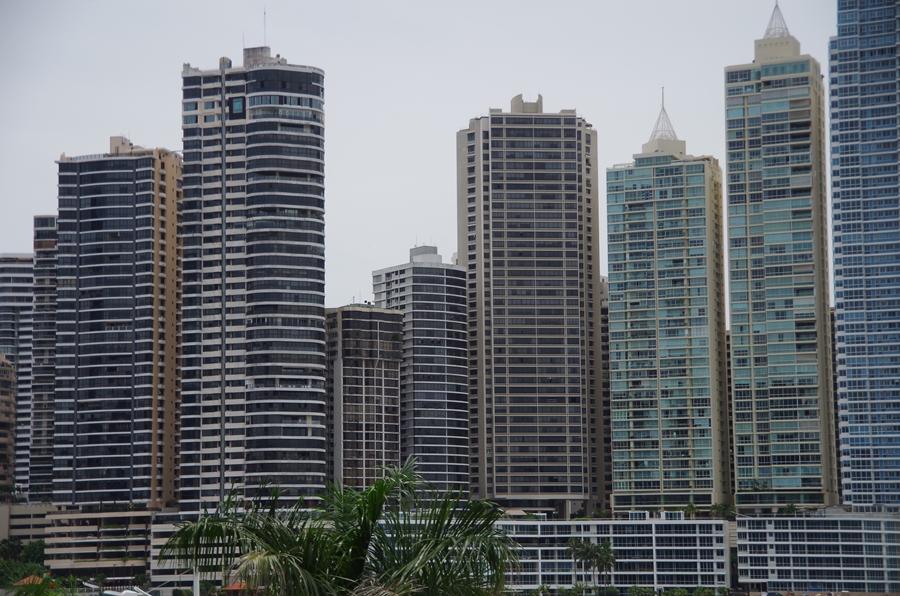 Das moderne Panamá City (Panamá, Panamá, Juli 2013)